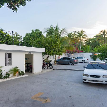 Hotel1325 باني المظهر الخارجي الصورة