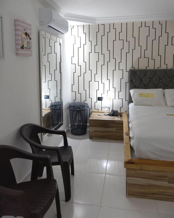 Hotel1325 باني المظهر الخارجي الصورة