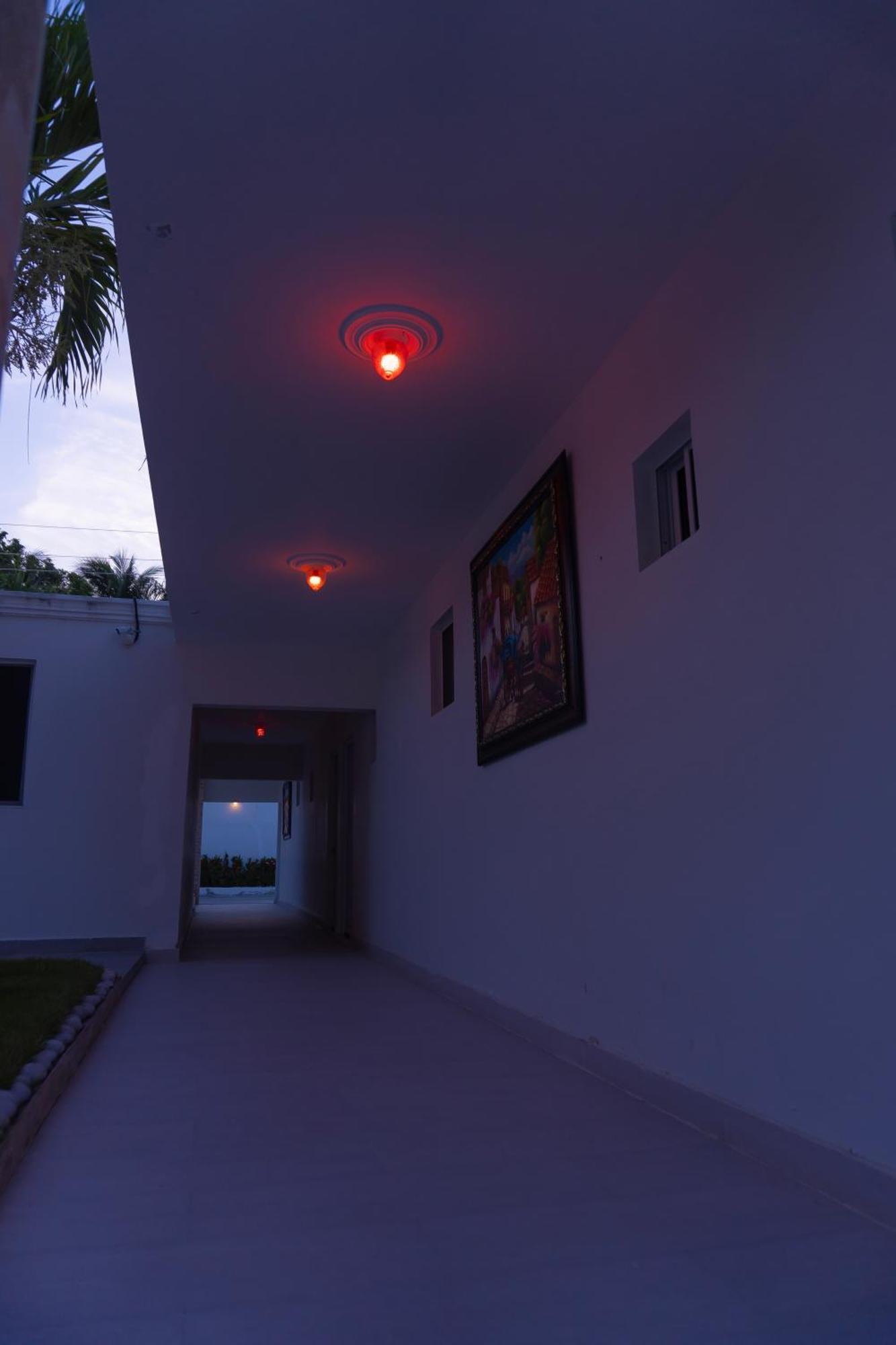 Hotel1325 باني المظهر الخارجي الصورة