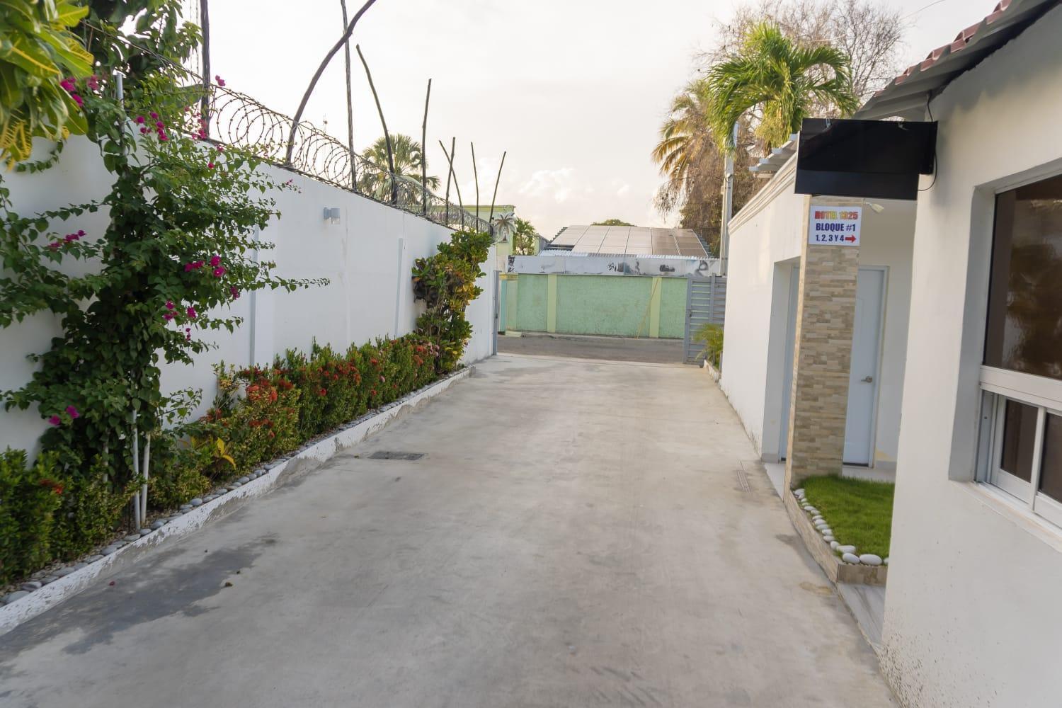 Hotel1325 باني المظهر الخارجي الصورة